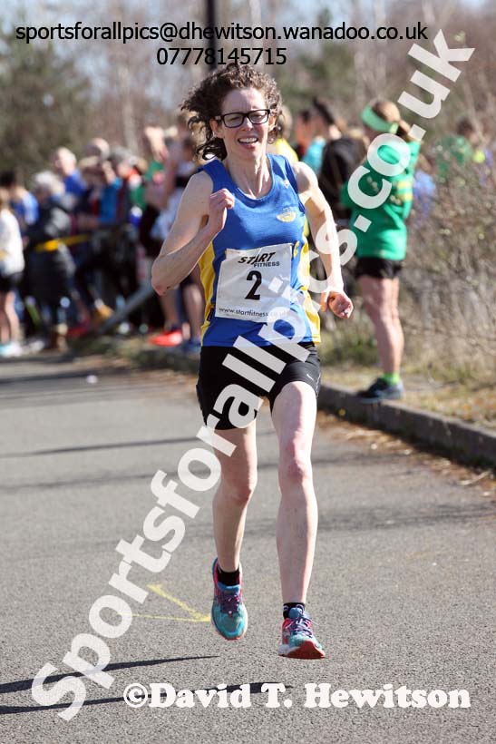 Senior womens Elswick Harriers Good Friday Road Relays. Photo: David T. Hewitson/Sports for All Pics